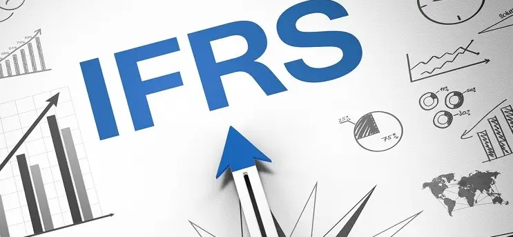 معايير إعداد القوائم المالية ifrs.